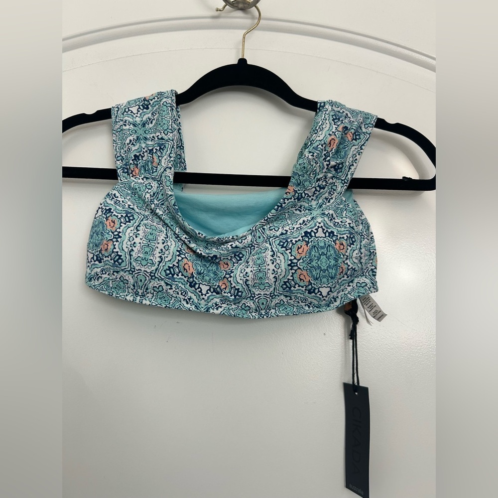 Cikada Australia Kaleidescope Swimsuit Bikini Top Size 6 Boho Beach Vacation NWT